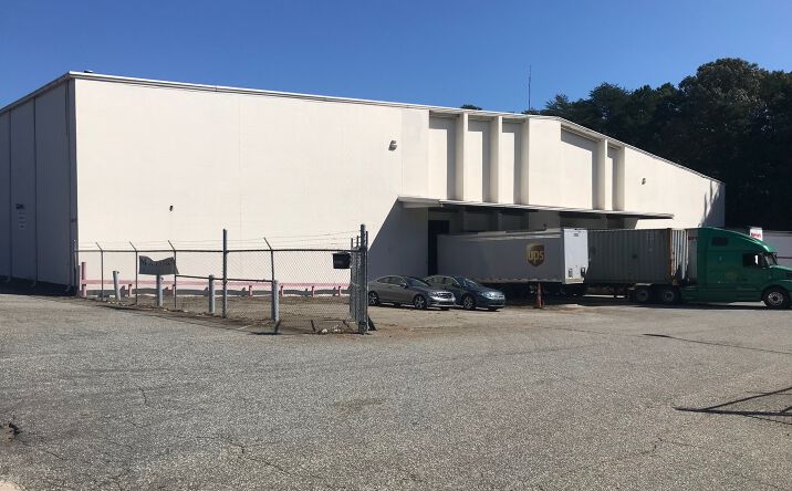 Pictures of Retail, Industrial property located at 3407 West Gate City Boulevard, Greensboro, NC 27407 for lease - image #1