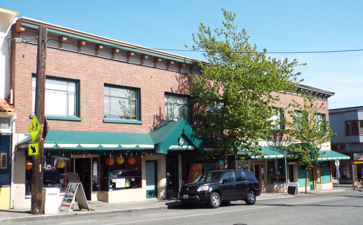 Pictures of Office, Industrial, Special Purpose property located at 4250 Fremont Avenue North, Seattle, WA 98103 for lease - image #1