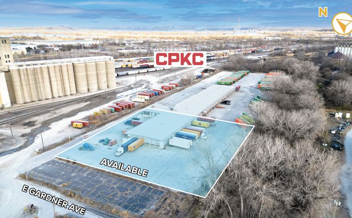 Pictures of Industrial property located at 5801 GARDNER AVE, KANSAS CITY, MO 64120-1916 for lease - image #1