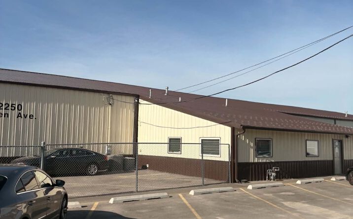 Pictures of Industrial property located at 2250 Moen Avenue, Rockdale, IL 60436 for lease - image #1