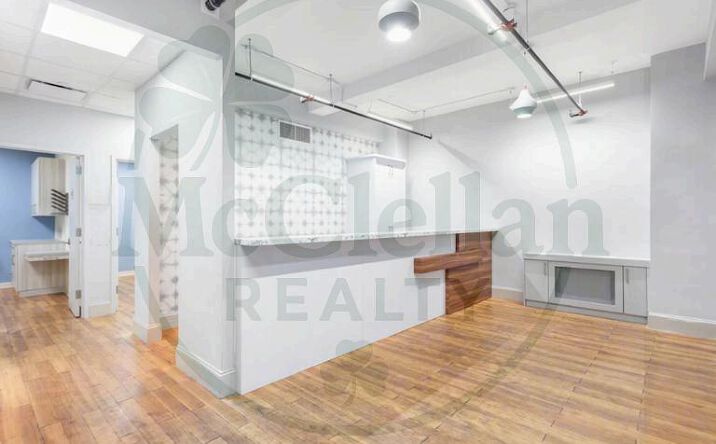 Pictures of Office property located at Madison Ave, New York City, NY 10018 for lease - image #1