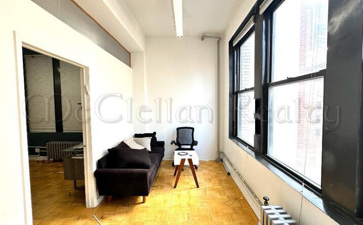 Pictures of Office property located at West 38th Street, New York, NY 10018 for lease - image #1