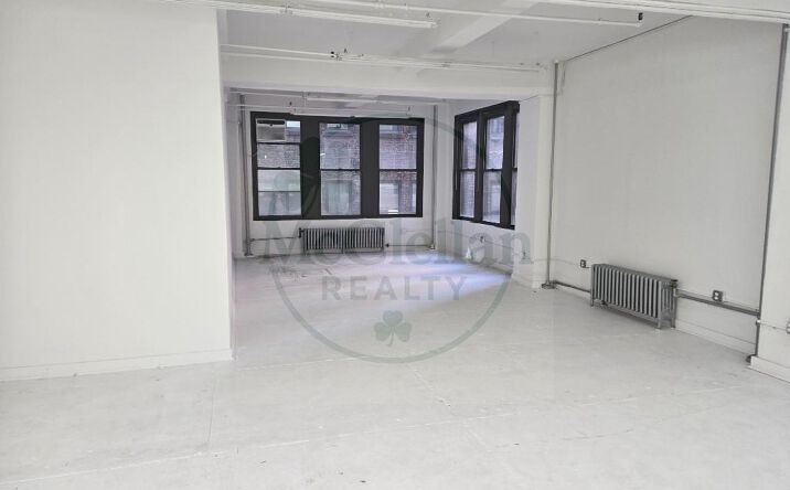 Pictures of Office property located at West 38th Street, New York, NY 10018 for lease - image #1