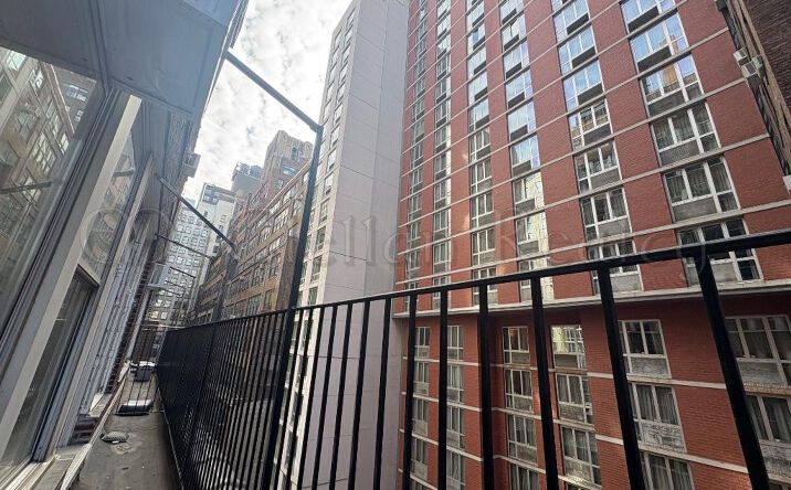 Pictures of Retail property located at West 20th Street, New York, NY 10011 for lease - image #1