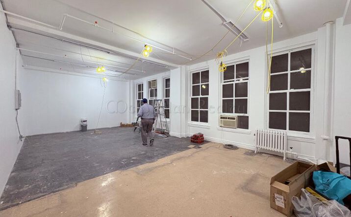 Pictures of Office property located at West 32nd Street, New York, NY 10001 for lease - image #1