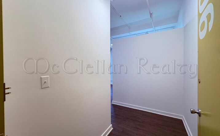 Pictures of Office property located at West 38th Street, New York, NY 10018 for lease - image #1