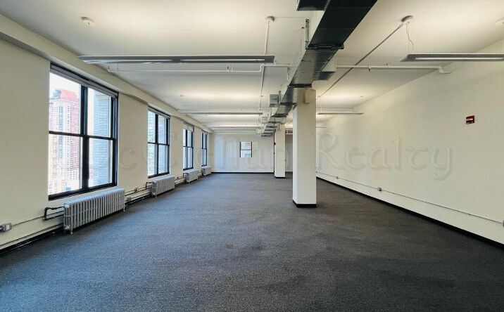 Pictures of Retail, Office property located at Broadway, New York, NY 10001 for lease - image #1