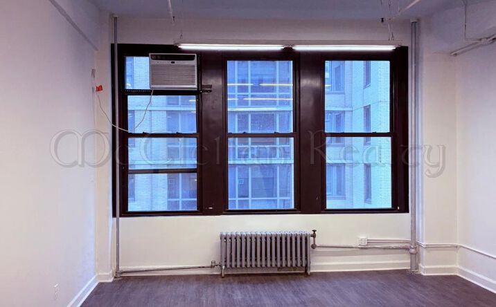 Pictures of Office property located at West 38th Street, New York, NY 10018 for lease - image #1