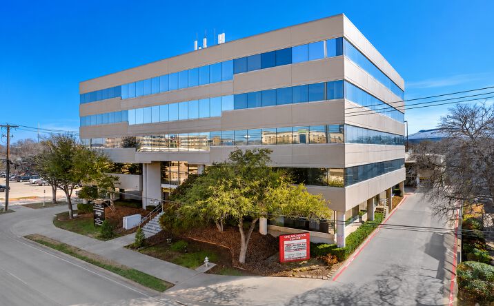 Pictures of Office property located at 1112 East Copeland Road, Arlington, TX 76011 for lease - image #1