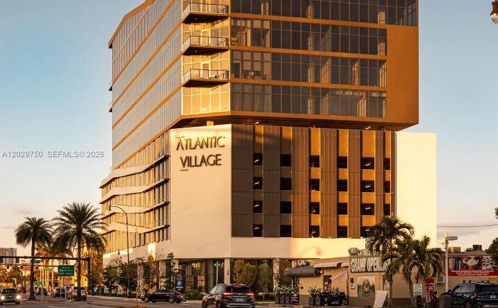 Pictures of Office property located at 801 N Federal Hwy # 1207, Hallandale Beach, FL 33009 for lease - image #1