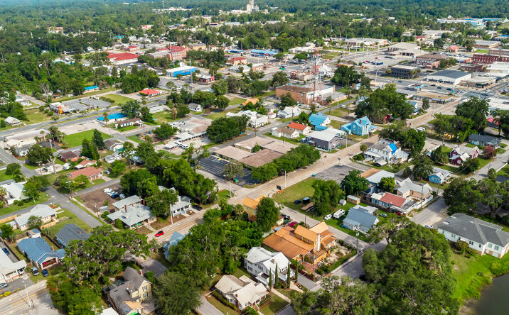 Pictures of Retail, Office property located at 260 South Marion Avenue, Lake City, FL 32025 for lease - image #1