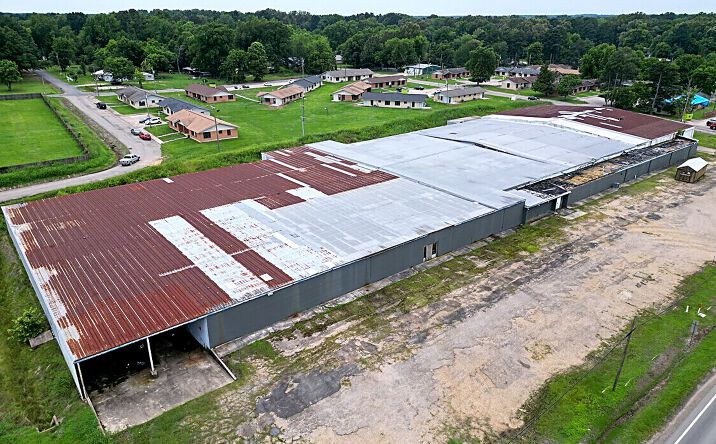 Pictures of Industrial property located at 701 W Central Avenue, Warren, AR 71671 for lease - image #1