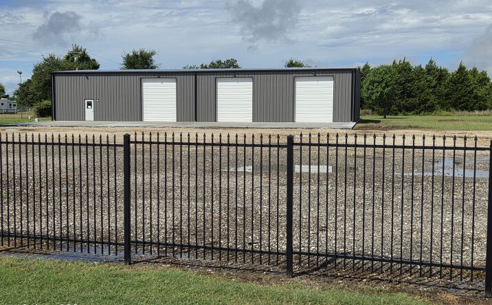 Pictures of Office, Industrial, Retail property located at 2420 Southwest McKinney Street, Rice, TX 75155 for lease - image #1