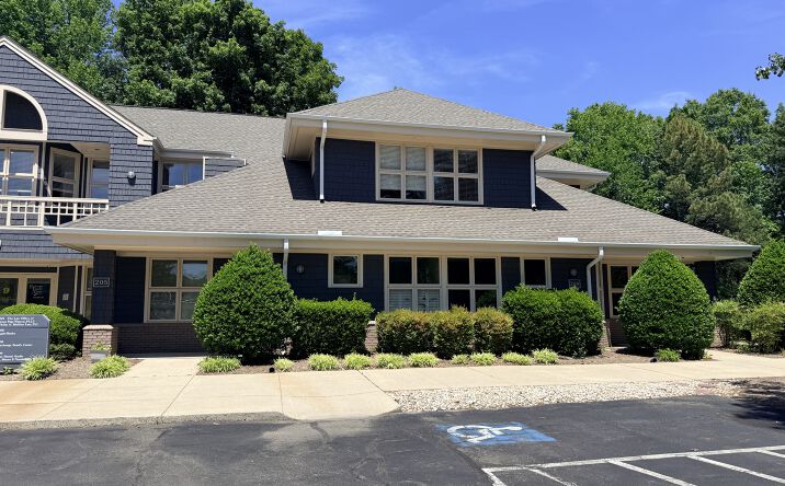 Pictures of Office property located at 3400 Croasdaile Dr, Durham, NC 27705 for lease - image #1