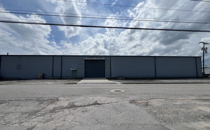 Pictures of Industrial property located at 1903 W POLYMER DR, CHATTANOOGA, TN 37421-2204 for lease - image #1