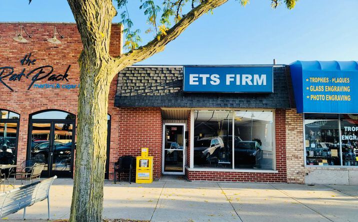 Pictures of Retail, Restaurant, Office property located at 6631 Allen Road, Allen Park, MI 48101 for lease - image #1