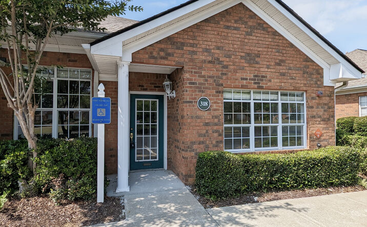 Pictures of Retail, Office property located at 318 Creekstone Ridge, Woodstock, GA 30188 for lease - image #1