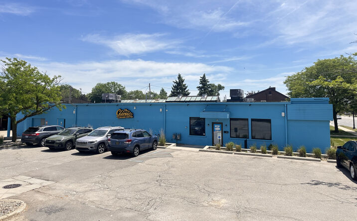 Pictures of Retail property located at 2460 W. Stadium Blvd., Ann Arbor, MI 48103 for lease - image #1