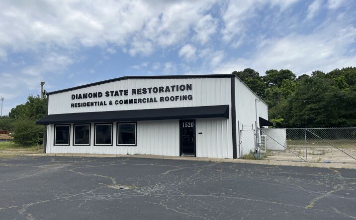 Pictures of Office, Industrial property located at 1520 Old Morrilton Hwy, Conway, AR 72032 for lease - image #1