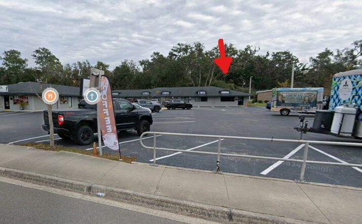 Pictures of Retail property located at 825 South Broad Street, Brooksville, FL 34601 for lease - image #1