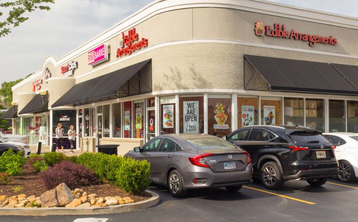 Pictures of Retail property located at 3655 Roswell Rd., Atlanta, GA 30342 for lease - image #1