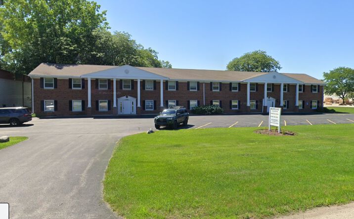 Pictures of Office property located at 1305 North Barker Road, Brookfield, WI 53045 for lease - image #1