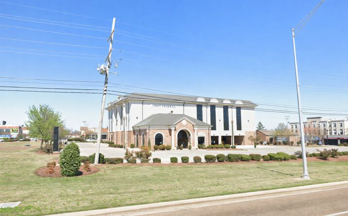 Pictures of Office, Retail property located at 232 Goodman Road W, Southaven, MS 38671 for lease - image #1