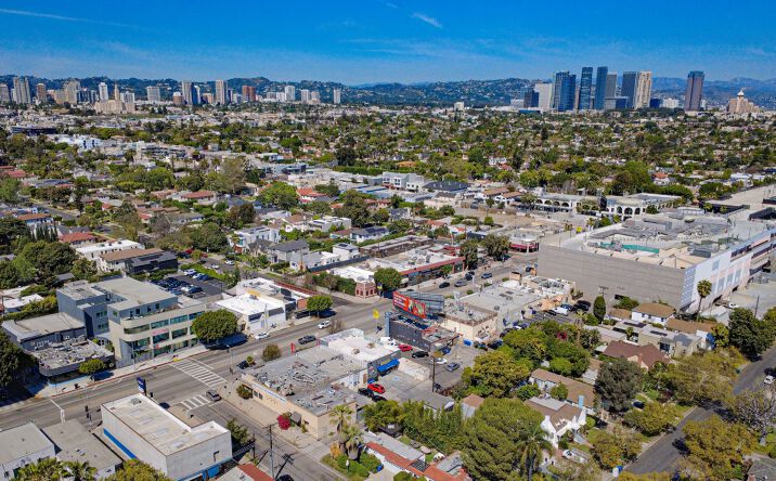 Pictures of Restaurant, Retail property located at 10944 W Pico Blvd, Los Angeles, CA 90064 for lease - image #1