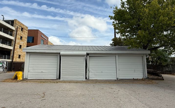 Pictures of Industrial property located at 3700 Guadalupe Street, Austin, TX 78705 for lease - image #1