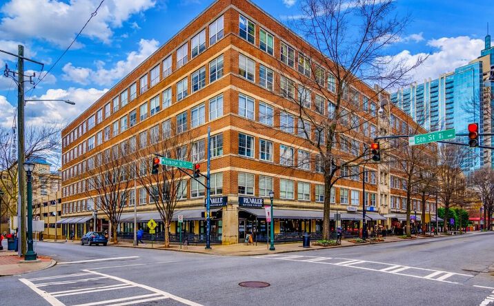Pictures of Retail property located at 800 Peachtree Street Northeast, Atlanta, GA 30308 for lease - image #1