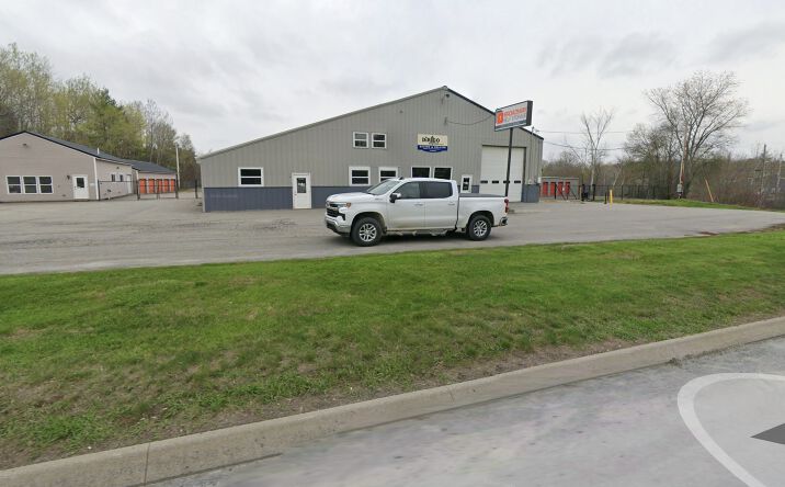 Pictures of Retail property located at 1670 BROADWAY, BANGOR, ME 04401-2407 for lease - image #1