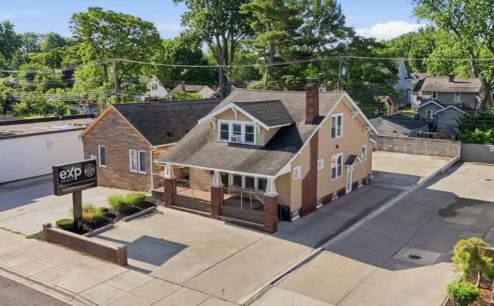 Pictures of Office property located at 928 E 11 Mile Road, Royal Oak, MI 48067 for lease - image #1
