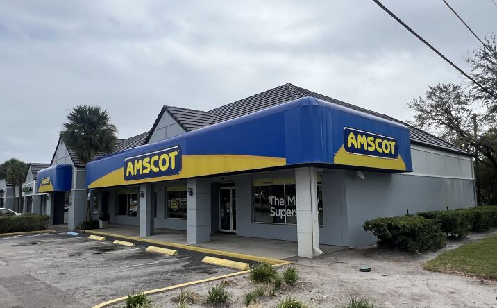 Pictures of Retail property located at 7190-7250 Ulmerton Rd, Largo, FL 33771 for lease - image #1