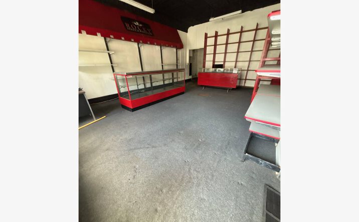 Pictures of Retail property located at 544 Bessemer Avenue, East Pittsburgh, PA 15112 for lease - image #1