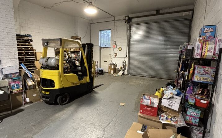 Pictures of Retail, Industrial property located at 81 North Forest Avenue, Rockville Centre, NY 11570 for lease - image #1