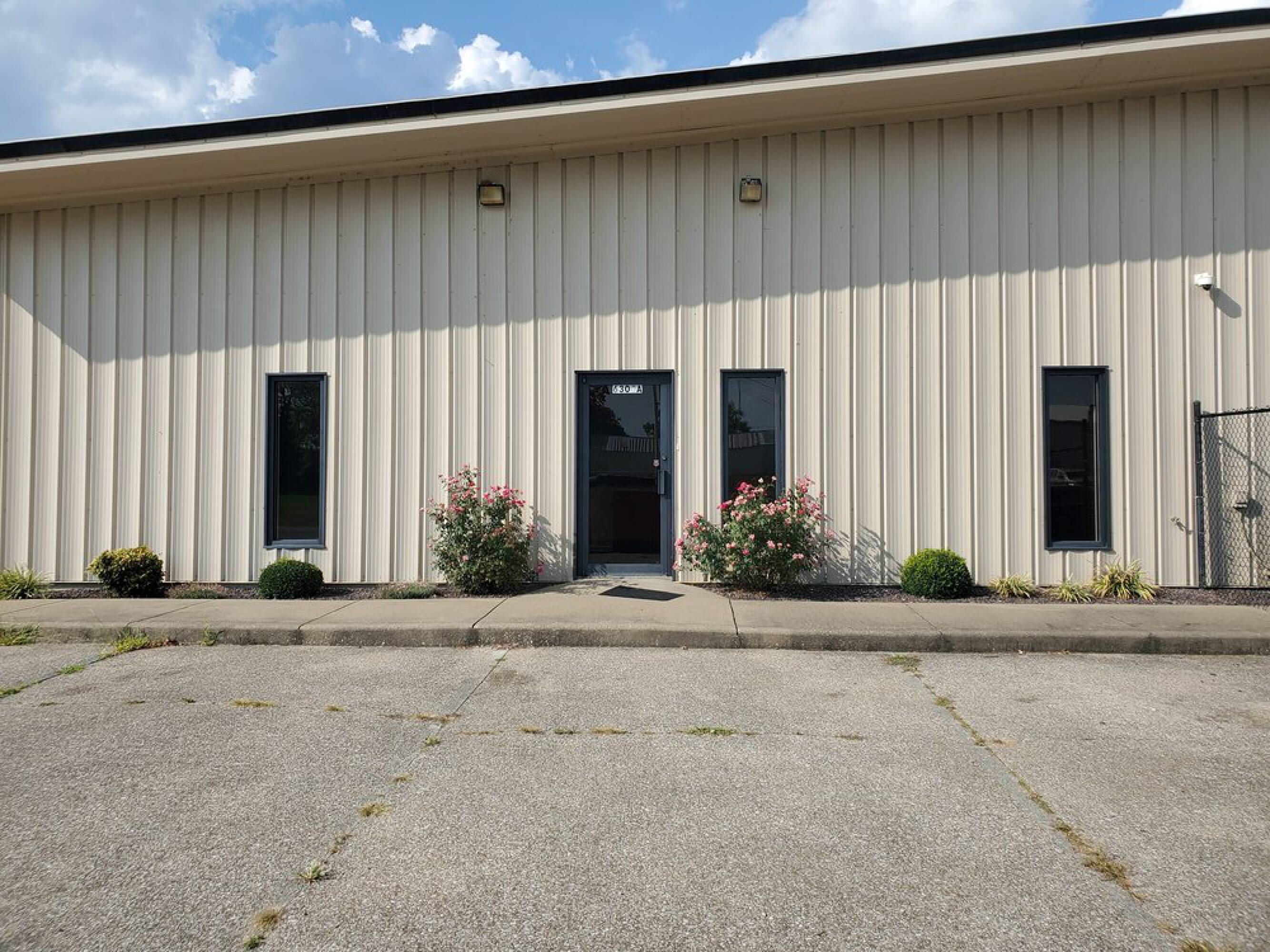 6300 Maxwell Ave, Evansville, IN 47715