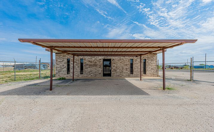 Pictures of Industrial property located at 1305 East Taylor Avenue, Midland, TX 79701 for lease - image #1