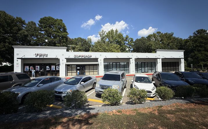 Pictures of Retail property located at 1237 Tyvola Rd, Charlotte, NC 28217 for lease - image #1