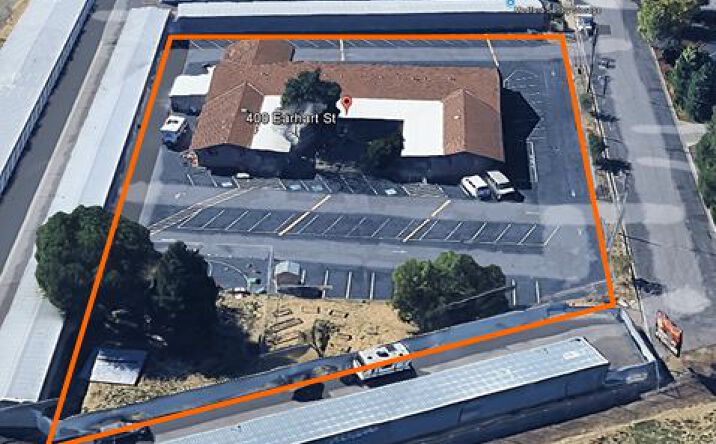 Pictures of Special Purpose property located at 400 Earhart Street, Medford, OR 97501 for lease - image #1