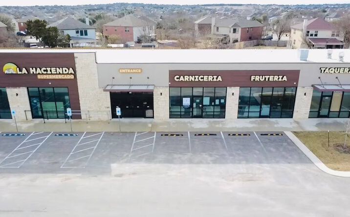 Pictures of Retail property located at 12621 Hero Way W, Leander, TX 78641 for lease - image #1