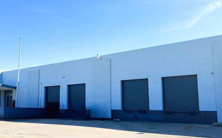 Pictures of Industrial property located at 2610 - 2616 Andjon Drive, Dallas, TX 75220 for lease - image #1
