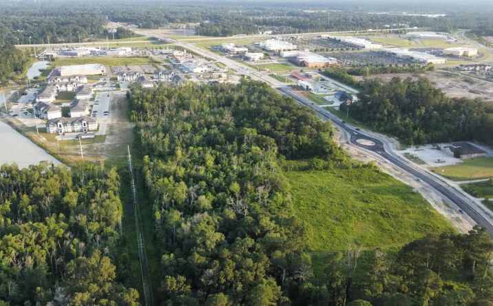 Pictures of Land property located at 28046 Juban Road, Denham Springs, LA 70726 for lease - image #1