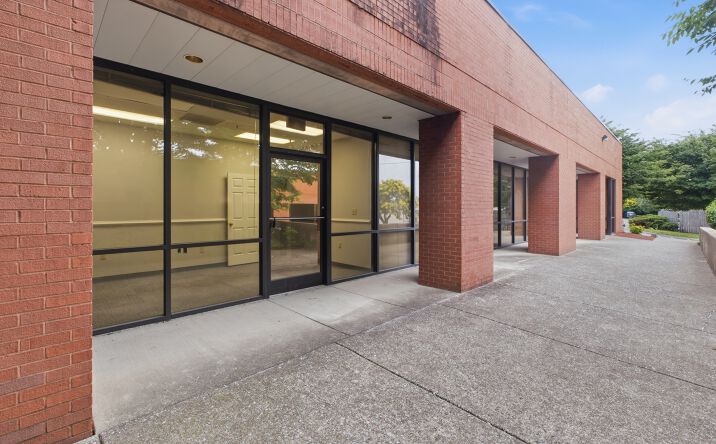 Pictures of Office, Special Purpose property located at 104 Cude Lane, Nashville, TN 37115 for lease - image #1