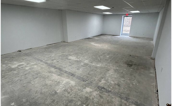 Pictures of Retail, Office, Special Purpose property located at 1222 Lafayette Avenue, Terre Haute, IN 47804 for lease - image #1
