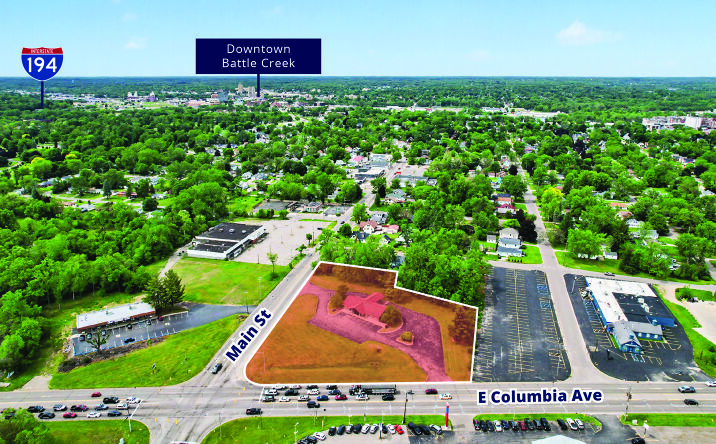 Pictures of Retail property located at 1001 East Columbia Avenue, Battle Creek, MI 49014 for lease - image #1