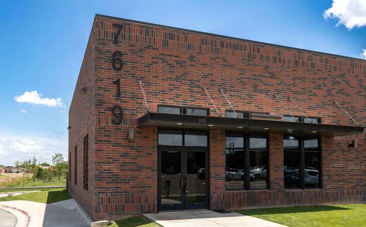 Pictures of Office property located at 7619 Hillside Road, Amarillo, TX 79119 for lease - image #1