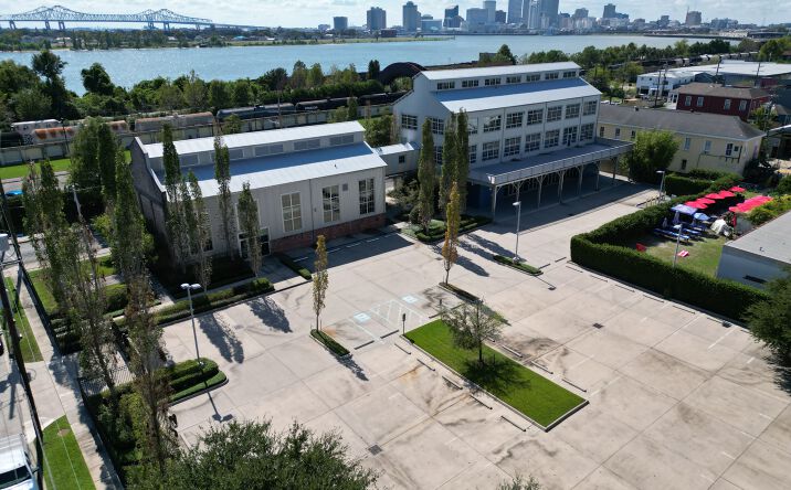 Pictures of Office property located at 3317 Chartres Street, New Orleans, LA 70117 for lease - image #1