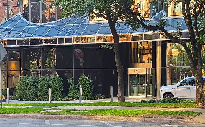 Pictures of Office property located at 4514 Cole Avenue, Suite 600, Dallas, TX 75205 for lease - image #1