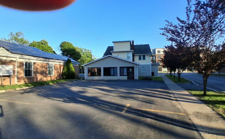 Pictures of Retail, Office property located at 5888 Main St, Williamsville, NY 14221 for lease - image #1