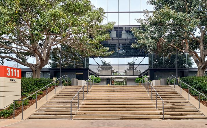 Pictures of Office property located at 3111 Camino Del Rio North, Suite 400, San Diego, CA 92108 for lease - image #1